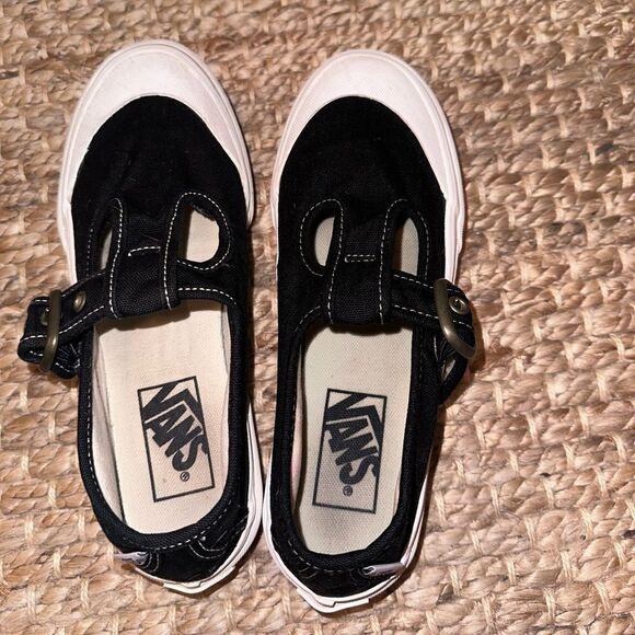 Vans Black and White Women's Sneakers - Picture 2 of 8